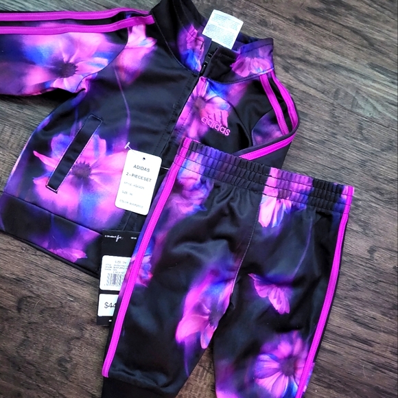 Adidas toddler set - Picture 1 of 3